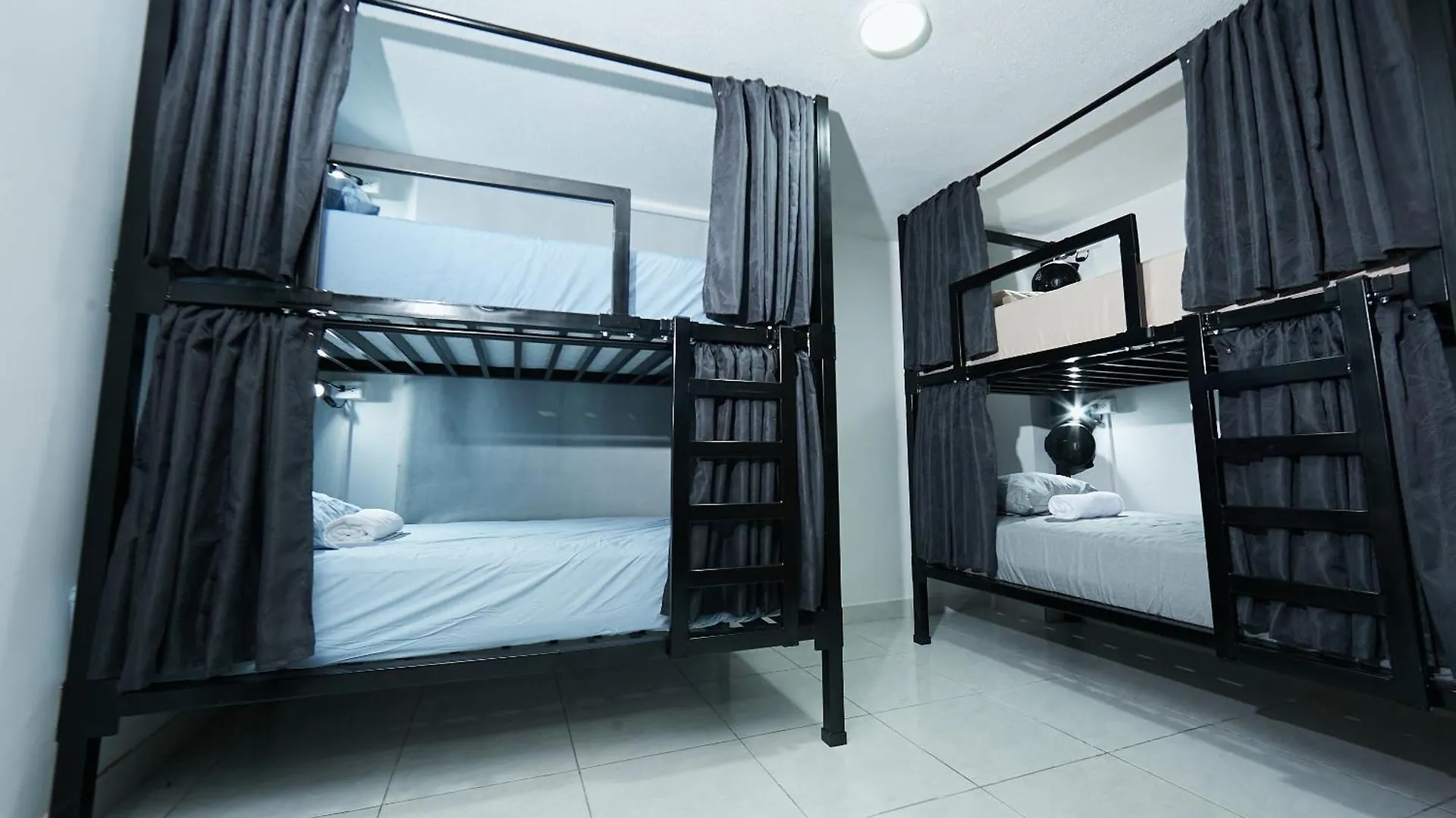 Pensión Hostal Casa Host 72 Medellín